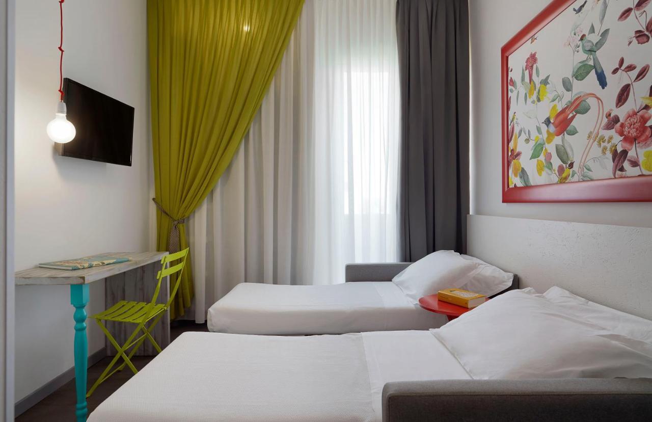 Hotel Madison Rimini Esterno foto